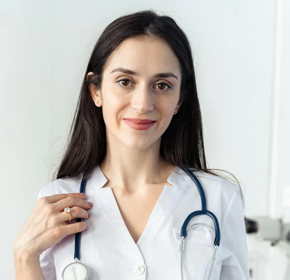 <em>– Dr. Emily Carter, Board-Certified Dermatologist</em>